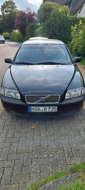 Gebraucht 2002 Volvo S80 Limousine | 700 € - Bild 1/4