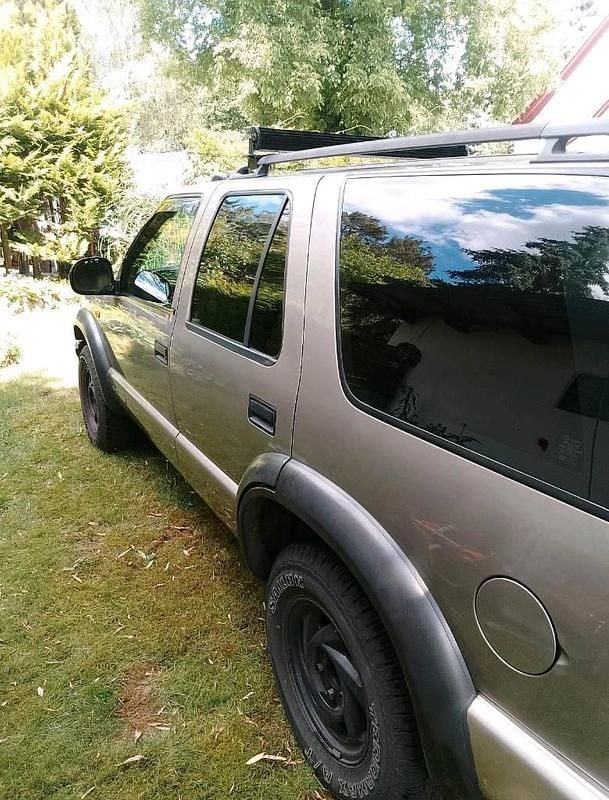 Używany Chevrolet Blazer 193 KM (141 kW) 1998 Złoty SUV