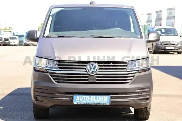 Second-hand VW T6.1 110 CP (80 kW) 2022 Bej Van