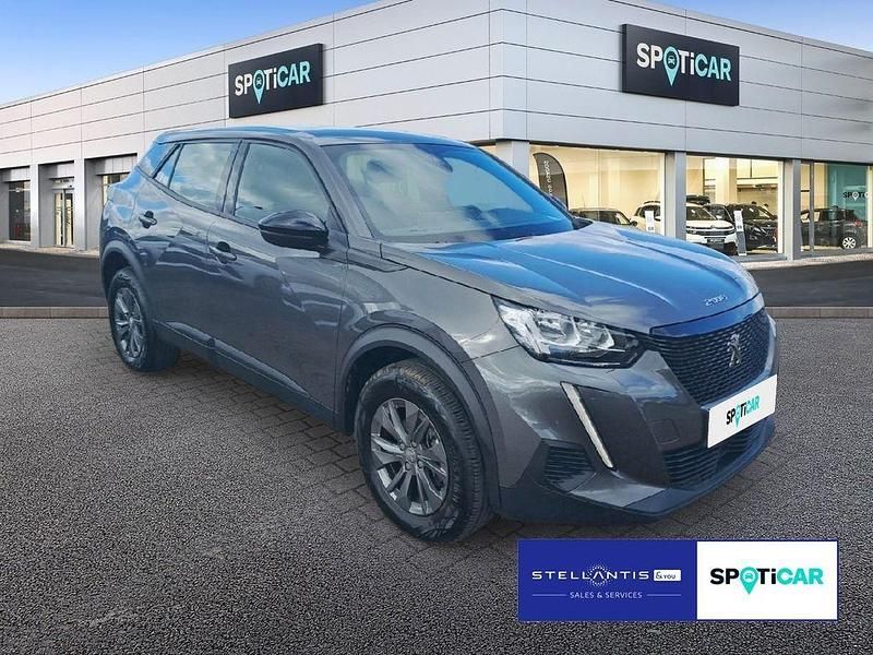 Gebraucht Peugeot 2008 Active 131 PS (96 kW) 2023 Grau SUV