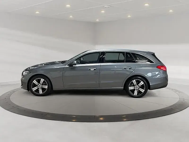 Gebraucht Mercedes C220 Avantgarde 197 PS (144 kW) 2025 Metalliclack selenitgrau Kombi