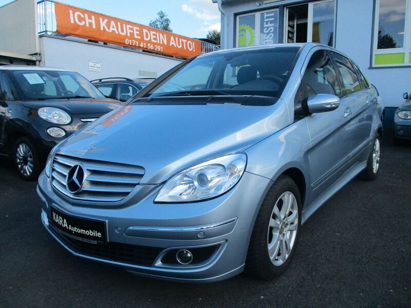 Blau Gebraucht 2006 Mercedes B180 Van / Kleinbus | 2.950 € (Fairer Preis) - Bild 1/4