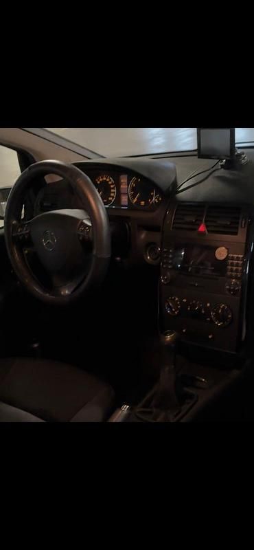 Gebraucht Mercedes A150 95 PS (69 kW) 2007 Silber Kleinwagen