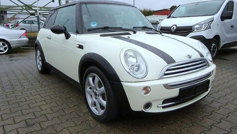 Gebraucht Mini Cooper 116 PS (85 kW) 2005 Weiß Kleinwagen