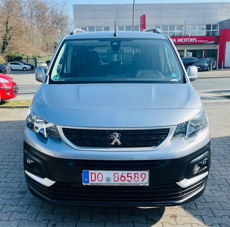 Gebraucht Peugeot Rifter Active 110 PS (80 kW) 2020 Grau Van / Kleinbus