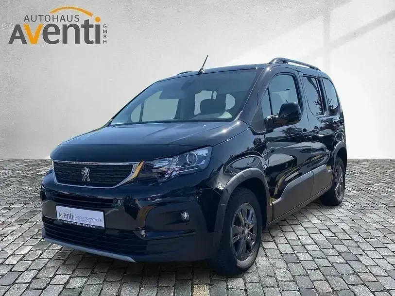 Gebraucht Peugeot Rifter Allure 131 PS (96 kW) 2022 Schwarz Van / Kleinbus