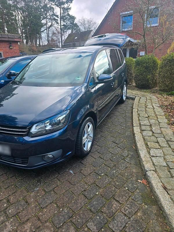 Gebraucht VW Touran 140 PS (102 kW) 2013 Braun Van / Kleinbus