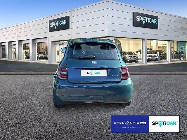 Gebraucht Fiat 500e 86 kW (118 PS) 2023 Grün Kleinwagen