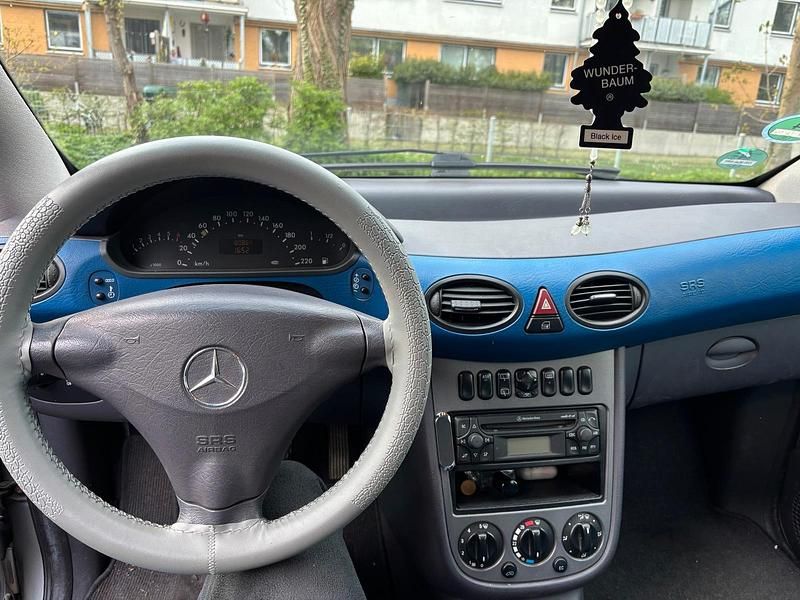 Gebraucht Mercedes A160 2001 Silber Kleinwagen
