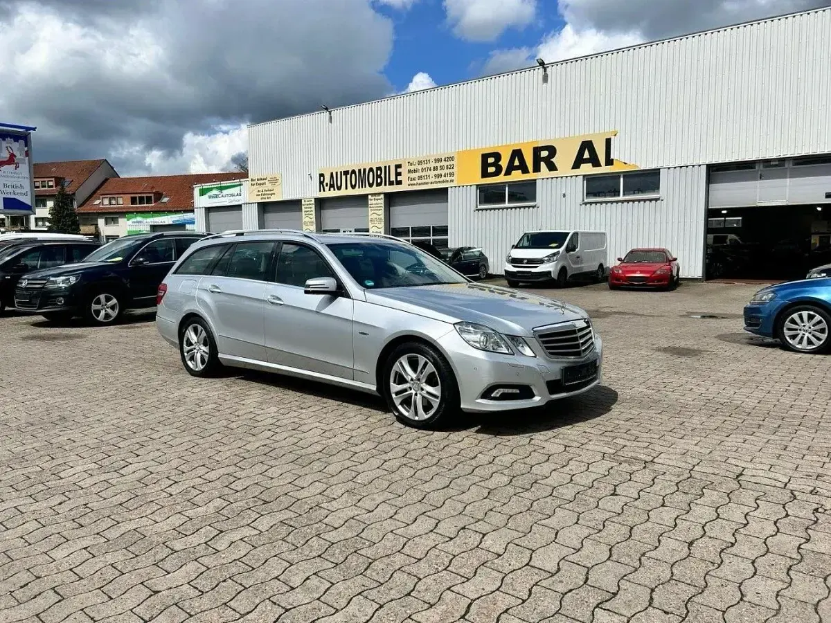 Occasion Mercedes E200 136 ch (100 kW) 2010 Argent Break