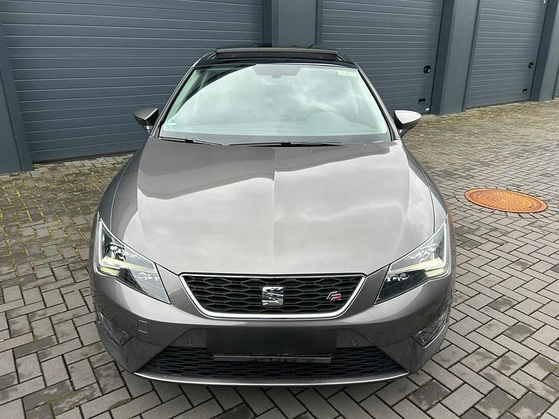 Gebraucht Seat Leon FR 179 PS (131 kW) 2014 Grau Kleinwagen
