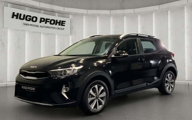 Schwarz Gebraucht 2024 Kia Stonic Vision SUV | 17.950 € (Superpreis) - Bild 1/4