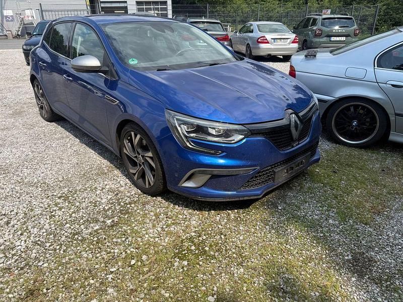 Blau Gebraucht 2016 Renault Mégane III GT Limousine | 10.990 € (Guter Preis) - Bild 1/4