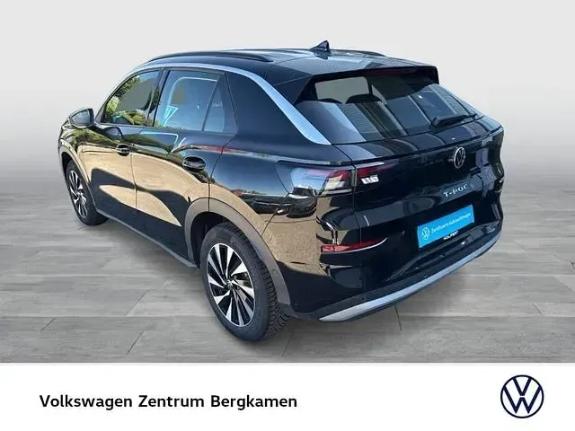 Gebraucht VW T-Roc Life 116 PS (85 kW) 2025 Grenadillschwarz metallic SUV