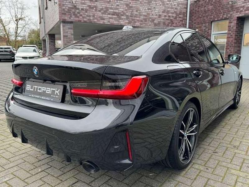 Gebraucht BMW 320 M Sport 190 PS (139 kW) 2024 Saphirschwarz Limousine