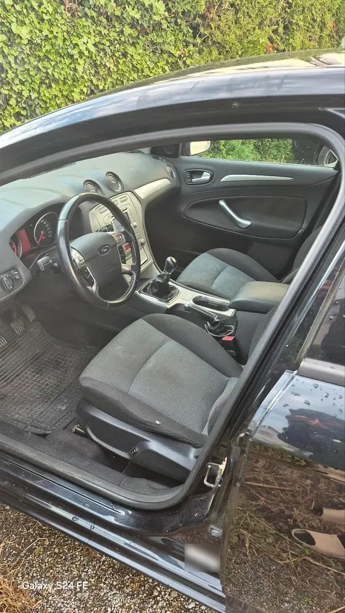 Gebraucht Ford Mondeo 145 PS (106 kW) 2008 Kombi