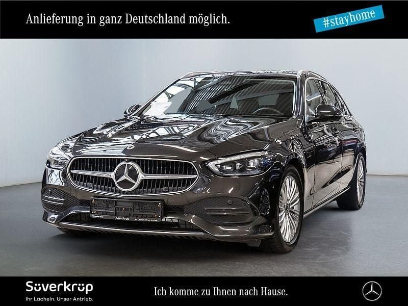 Gebraucht Mercedes C300 Avantgarde 265 PS (194 kW) 2023 Grau Limousine
