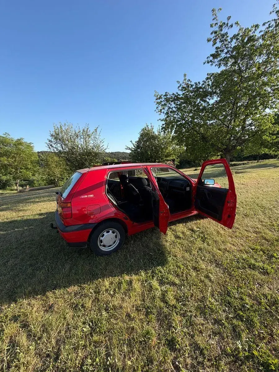 Gebraucht VW Golf III 75 PS (55 kW) 1996 Rot Limousine