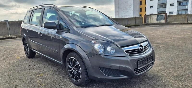 Grau Gebraucht 2012 Opel Zafira Van / Kleinbus | 3.450 € (Fairer Preis) - Bild 1/4