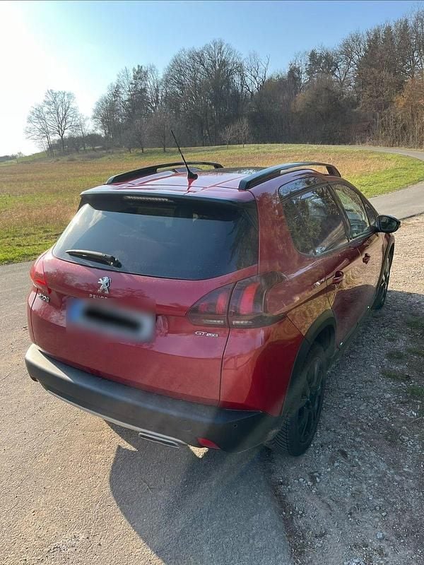 Gebraucht Peugeot 2008 GT 110 PS (80 kW) 2019 Rot SUV