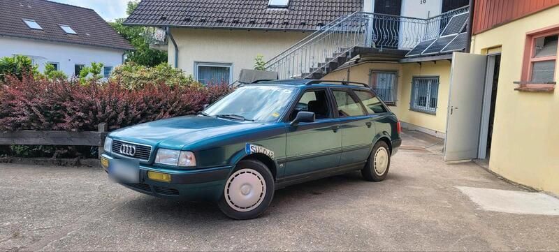 Grün Gebraucht 1994 Audi 80 Kombi | 1.000 € - Bild 1/4