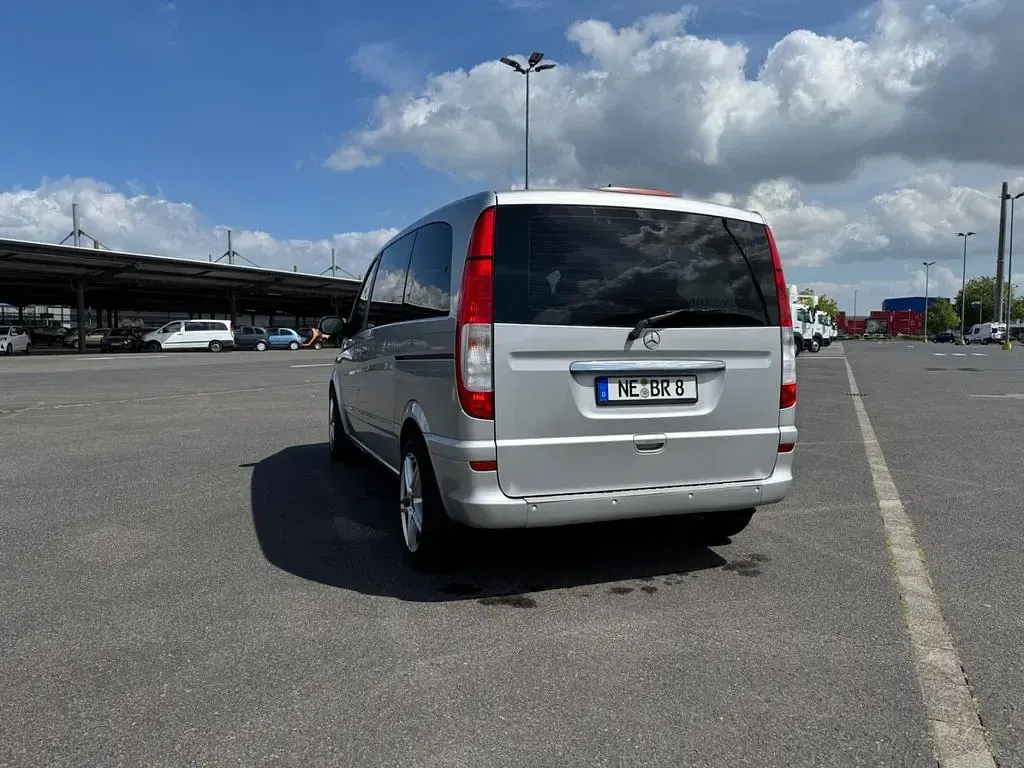Gebraucht Mercedes Viano 150 PS (110 kW) 2006 Silber Van / Kleinbus