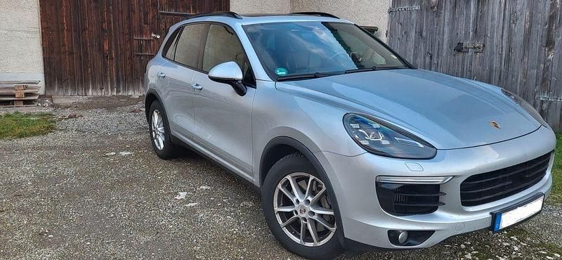Gebraucht Porsche Cayenne S 420 PS (308 kW) 2016 Silber SUV