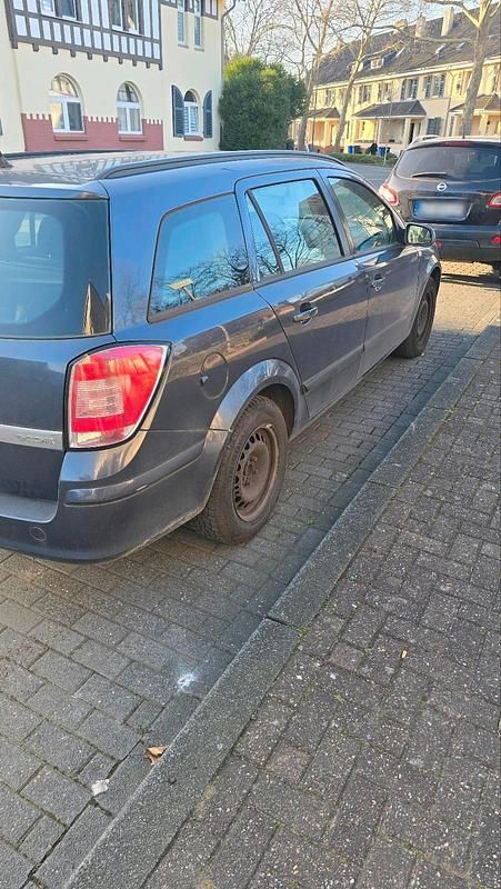 Gebraucht Opel Astra 90 PS (66 kW) 2009 Blau Kombi