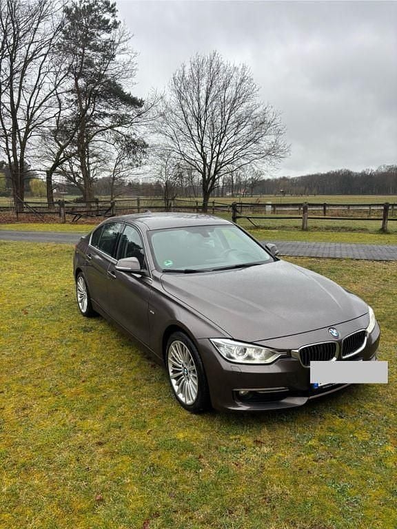 Gebraucht BMW 328 Luxury Line 245 PS (180 kW) 2012 Braun Limousine