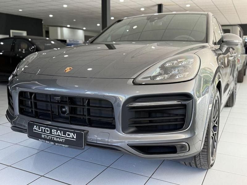 Grau Gebraucht 2019 Porsche Cayenne Coupe Chrono Coupé | 78.990 € (Teuer) - Bild 1/4