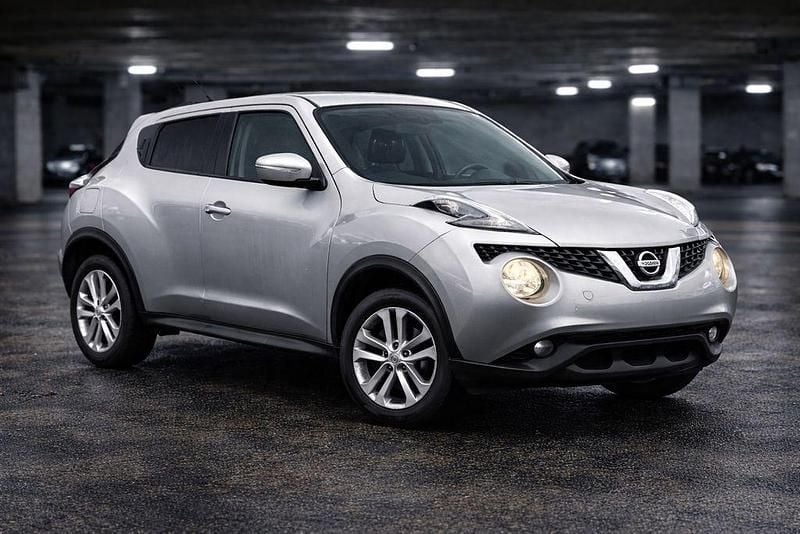 Gebraucht Nissan Juke Acenta 116 PS (85 kW) 2015 Silber SUV