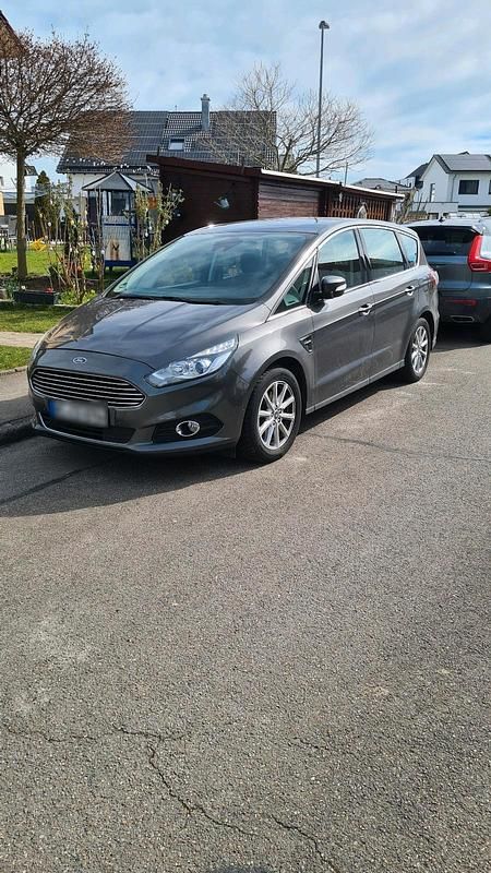 Gebraucht Ford S-MAX S 150 PS (110 kW) 2016 Grau Van / Kleinbus