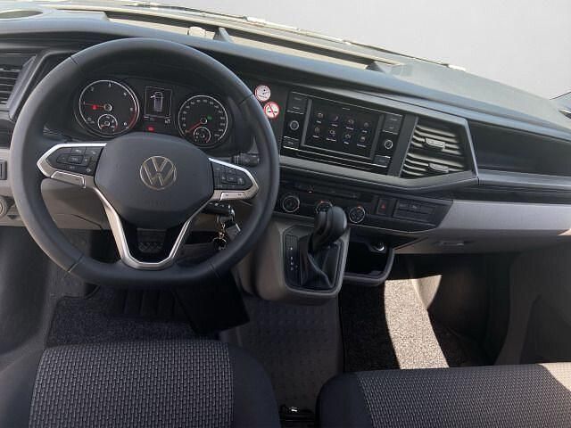 Gebraucht VW Transporter 150 PS (110 kW) 2024 Candyweiß Van