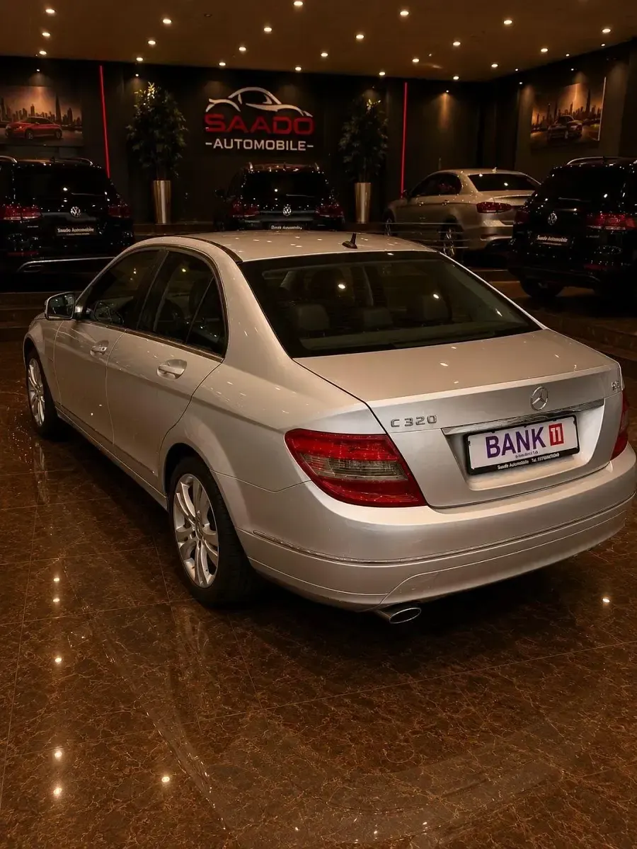 Gebraucht Mercedes C320 225 PS (165 kW) 2007 Silber Limousine
