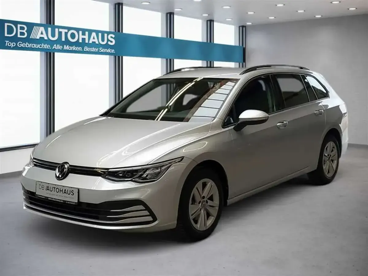 Gebraucht VW Golf VIII Life 110 PS (80 kW) 2024 Kombi