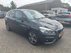 Schwarz Gebraucht 2017 BMW 225 Active Tourer iPerformance Van / Kleinbus | 14.500 € (Guter Preis) - Bild 1/4