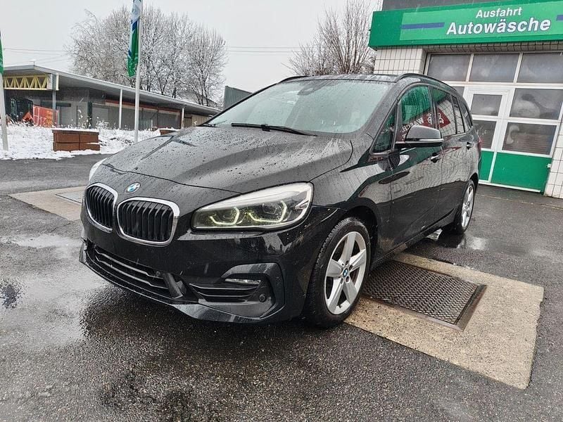 Gebraucht BMW 220 Gran Tourer 190 PS (139 kW) 2020 Schwarz Van / Kleinbus