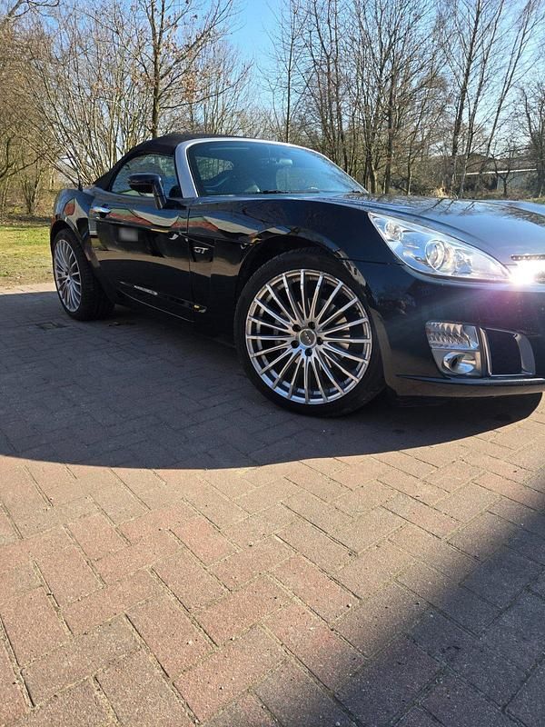 Gebraucht Opel GT 264 PS (194 kW) 2008 Schwarz Cabrio
