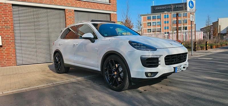 Gebraucht Porsche Cayenne S 385 PS (283 kW) 2016 Weiß SUV