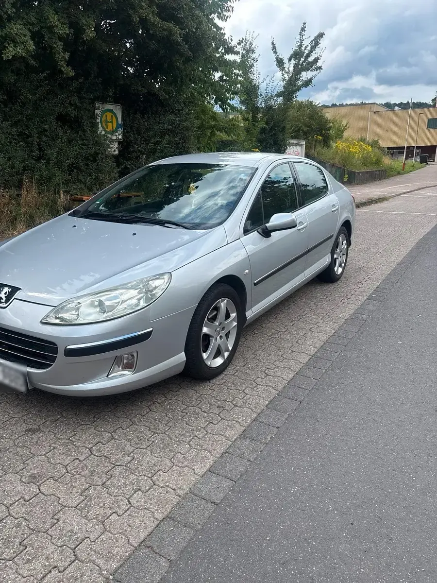 Gebraucht Peugeot 407 140 PS (102 kW) 2008 Grau Limousine
