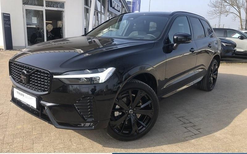 Gebraucht Volvo XC60 Plus 250 PS (183 kW) 2025 Schwarz SUV