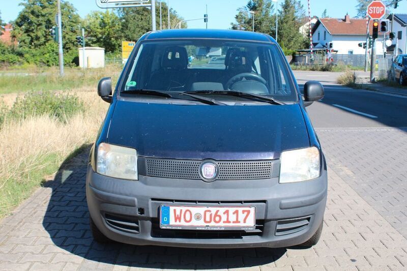 Gebraucht Fiat Panda Active 54 PS (39 kW) 2010 Schwarz Kleinwagen