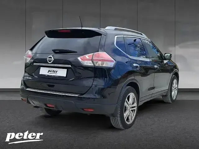 Gebraucht Nissan X-Trail Tekna 163 PS (119 kW) 2017 Schwarz SUV