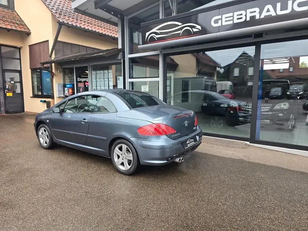 Gebraucht Peugeot 307 CC 136 PS (100 kW) 2004 Blau Cabrio