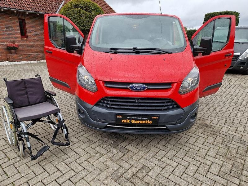 Second-hand Ford Transit Custom 131 CP (96 kW) 2017 Roșu Monovolum