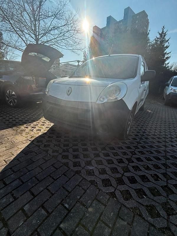 Gebraucht Renault Kangoo 86 PS (63 kW) 2011 Weiß Van / Kleinbus
