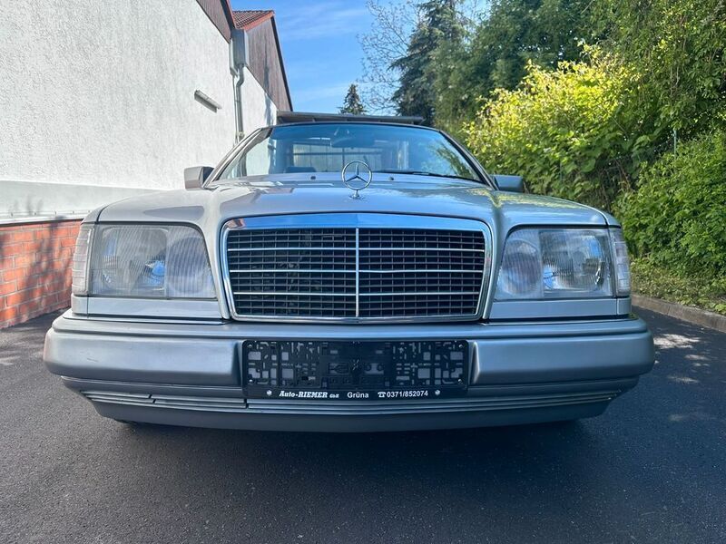 Gebraucht Mercedes E200 136 PS (100 kW) 1994 Cabrio