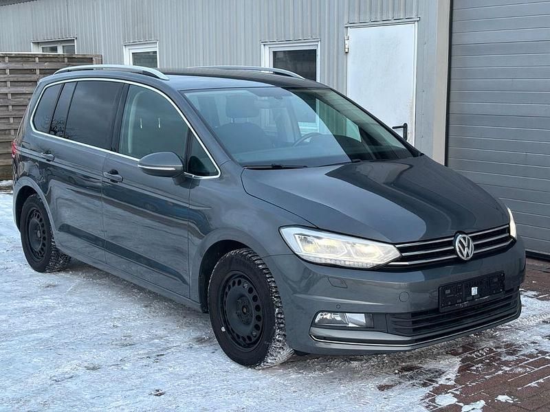 Gebraucht VW Touran Highline 150 PS (110 kW) 2017 Van / Kleinbus
