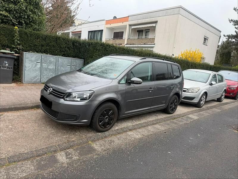 Gebraucht VW Touran 105 PS (77 kW) 2013 Grau Van / Kleinbus