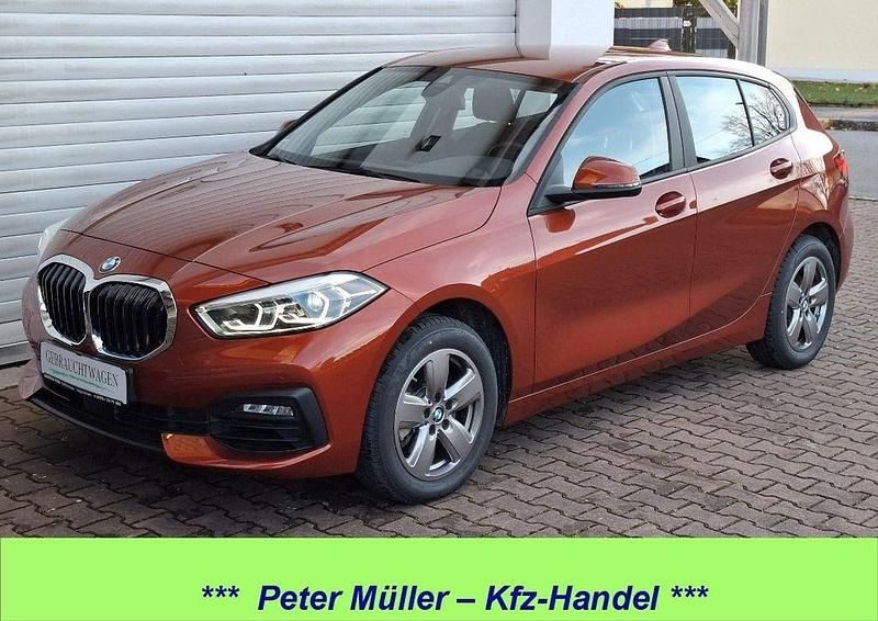Sunset orange metallic Gebraucht 2024 BMW 116 Advantage Kleinwagen | 22.495 € (Fairer Preis) - Bild 1/4